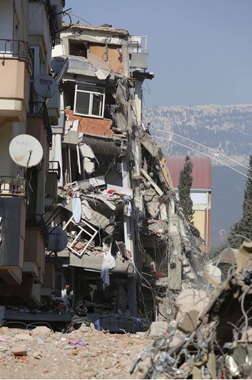 DEPREMDE HASAR GÖREN VATANDAŞLARIMIZ İÇİN YAPILACAK NAKDİ YARDIM